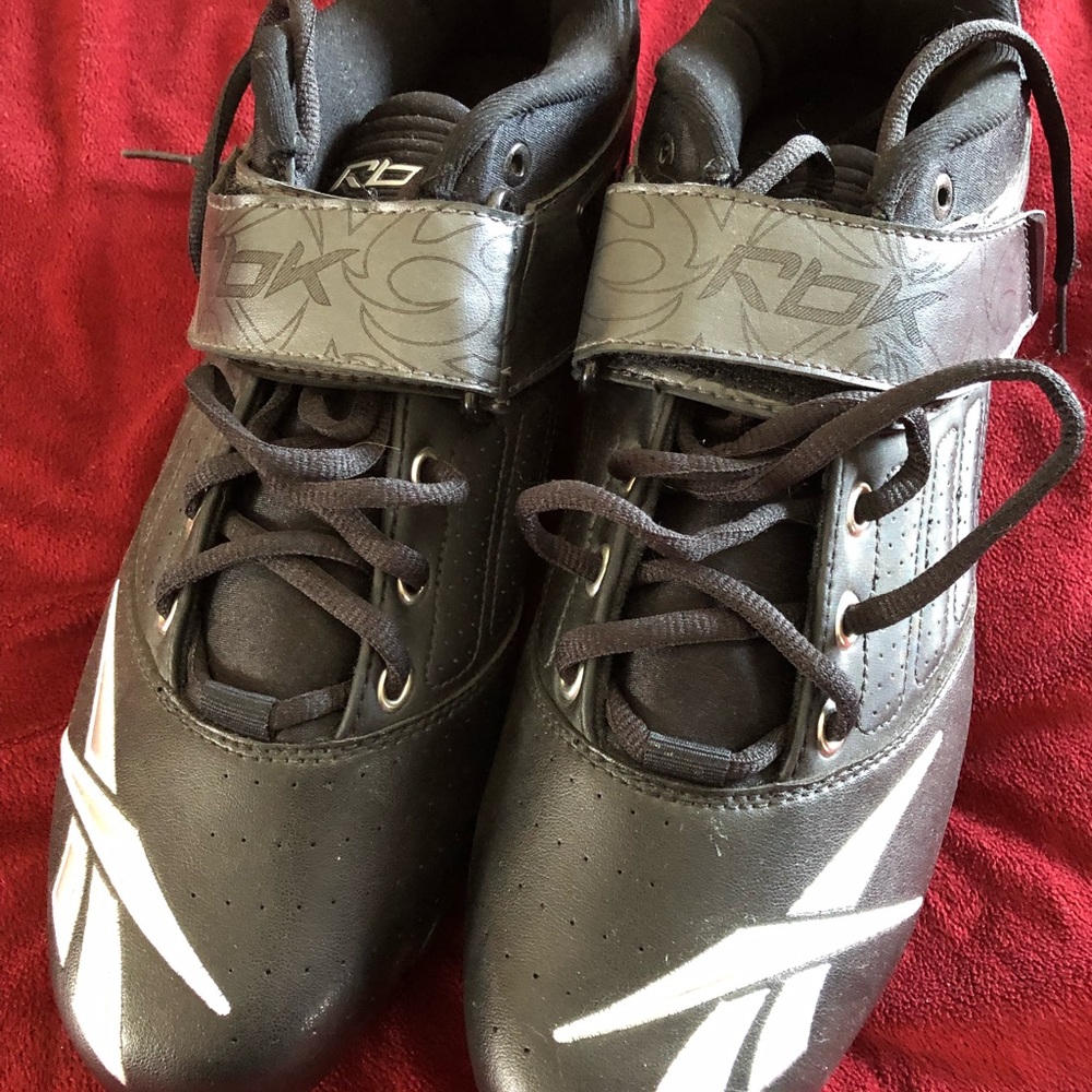NWT Reebok Mens Cleats sz 11